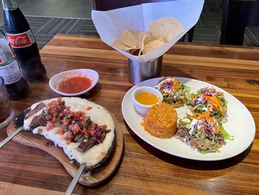 Lalo's Fine Mexican Cuisine by null