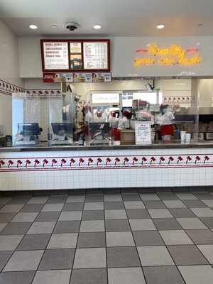 In-N-Out Burger by null