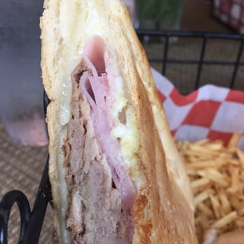 Moreno's Cuba - Cuban - Cocktail Bars Near Me - Miami Beach, Florida
