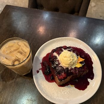 Cafe Con Ron - Seafood Near Me - Los Angeles, California
