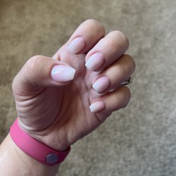 Queen Nail - Short Ombré Coffin Nails