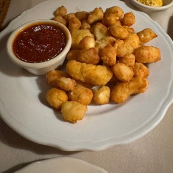 Sorrento's Restaurant - Steakhouses Near Me - Maple Park, Illinois