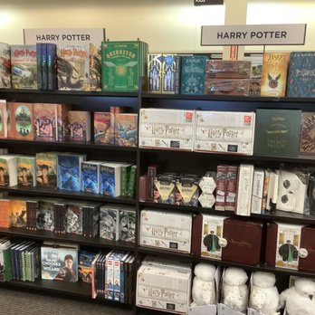 Books a Million - Bookstores Near Me - Kingsport, Tennessee