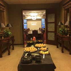 McCoy's Custom Catering - Meal set up service for our  deliveries. We take the hassle out of Meal Planning.