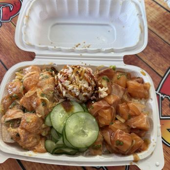 Ry's Poke Shack - 2 Scoop Salmon (Shoyu & Spicy Tobiko) + Crab Salad - Hawaiian Near Me - Pasadena, California