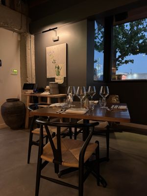 Cellar Hand by null