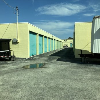 A1A Mini Storage & Warehouses - Self Storage Near Me - Pompano Beach, Florida