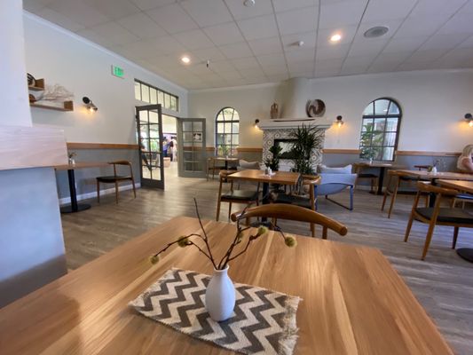 Azure Palm Café by null