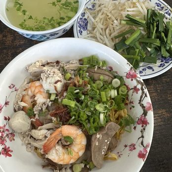 Kim Ky Noodle House - Hủ Tiếu Triều Châu Thập Cẩm [flat rice noodles & egg noodles] - Chinese Near Me - Westminster, California