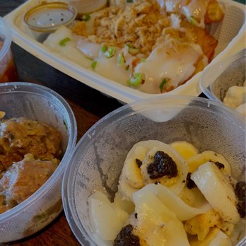 Grand Crystal Seafood Restaurant - a variety of dishes - Dim Sum Near Me - Burnaby, British Columbia Grand Crystal Seafood Restaurant - a variety of dishes - Dim Sum Near Me - Burnaby, British Columbia