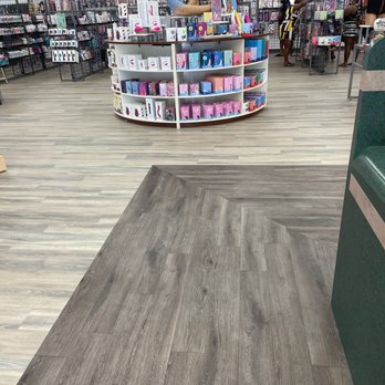 HOT FLIXX - Updated February 2026 - 42 Photos & 30 Reviews - 3369 Sarno