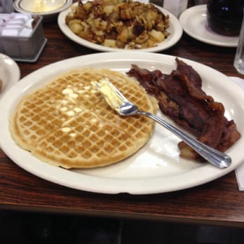 The Kettle - Waffles, bacon and hash browns/home fries - Breakfast & Brunch Near Me - Enumclaw, Washington