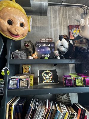 Graveface Records & Curiosities by null