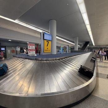 JFK Terminal 8 - Airport Terminals Near Me - Jamaica, New York