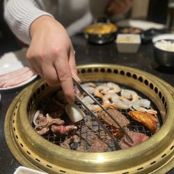 Gyubee Japanese Grill - Bloor - Beef/shrimp/chicken wings