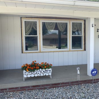 Power Home Remodeling - Unfinished siding and trim. - Windows Installation Near Me - Novi, Michigan Power Home Remodeling - Unfinished siding and trim. - Windows Installation Near Me - Novi, Michigan