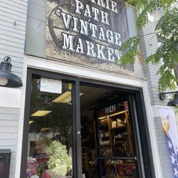 Prairie Path Vintage Market