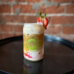 Peixoto Coffee Roasters - Strawberry champagne latte