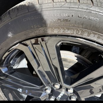Bobbys Wheel Repair - Before a deep scrape - Wheel & Rim Repair Near Me - Stockton, California Bobbys Wheel Repair - Before a deep scrape - Wheel & Rim Repair Near Me - Stockton, California