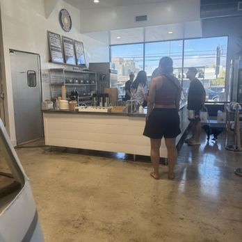 Daniel's Bagels - Inside - Bagels Near Me - Los Angeles, California Daniel's Bagels - Inside - Bagels Near Me - Los Angeles, California