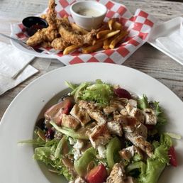 Strawberry Fields Salad and chicken basket Strawberry Fields Salad and chicken basket