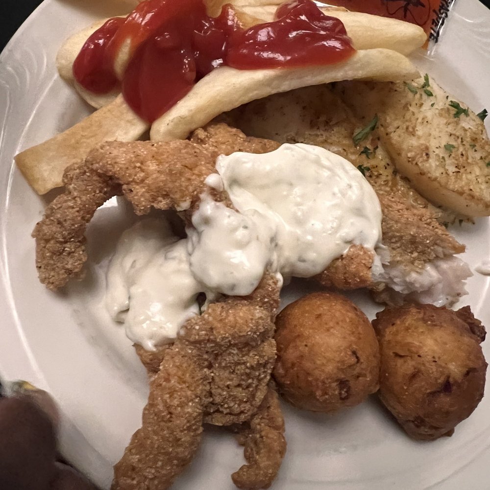 Lodge at Pickwick Landing - Lunch - Venues & Event Spaces Near Me - Counce, Tennessee Lodge at Pickwick Landing - Lunch - Venues & Event Spaces Near Me - Counce, Tennessee