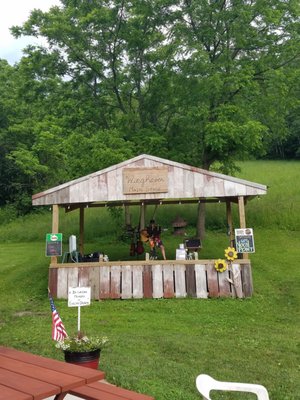 Winghaven Pizza Farm by null