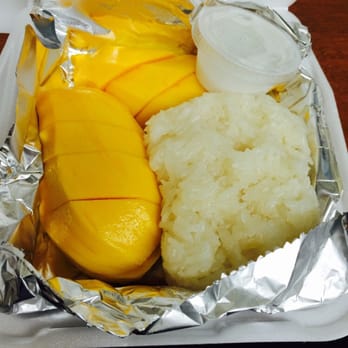 KIIN Thai Eatery - Sticky rice with mango and coconut milk sauce! Yummers! - Thai Near Me - Burbank, California