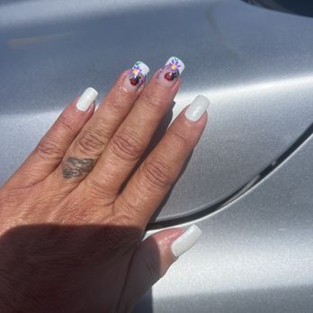 Redondo 7 Nails - Nail Salons Near Me - Long Beach, California Redondo 7 Nails - Nail Salons Near Me - Long Beach, California