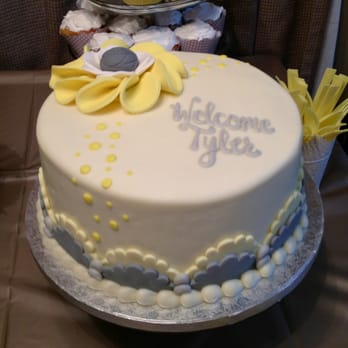 Corina Bakery - Custom baby shower cake. It was beautiful and delicious! - Bakeries Near Me - Tacoma, Washington