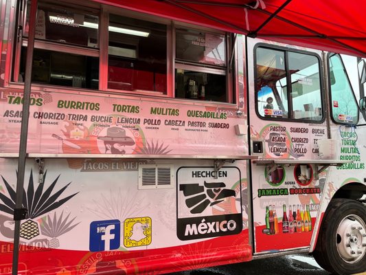 Tacos El Viejon by null