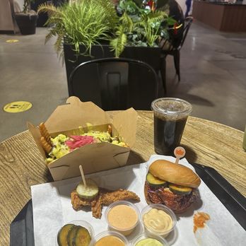 Madbun - Asian Fusion Near Me - Rancho Cucamonga, California