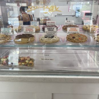 Crush Cookie Bar - Ice Cream & Frozen Yogurt Near Me - Englewood, New Jersey Crush Cookie Bar - Ice Cream & Frozen Yogurt Near Me - Englewood, New Jersey