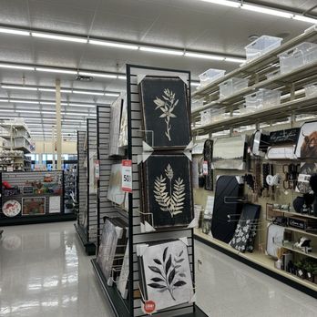 Hobby Lobby - Arts & Crafts Near Me - Frisco, Texas