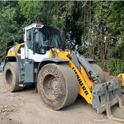 Glass Unlimited - Heavy equipment glass & plexi / Lexan services