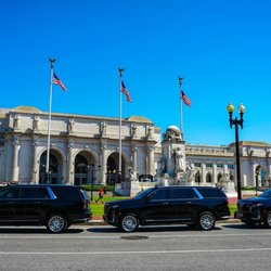 Infinity Limo Car - Luxury SUV transportation at Washington Union Station.