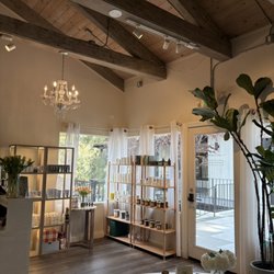 C Spa & Beauty 