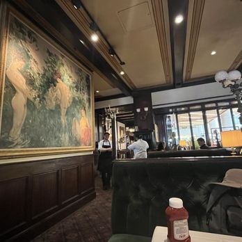 Old Ebbitt Grill - Bars Near Me - Washington, DC, District of Columbia Old Ebbitt Grill - Bars Near Me - Washington, DC, District of Columbia