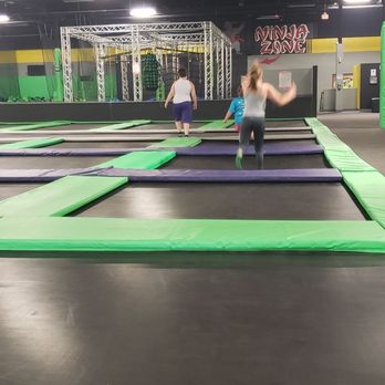 Get Air Trampoline Park - Kids getting Air - Trampoline Parks Near Me - Eugene, Oregon