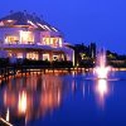 El Lago