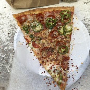 Pop's Pizza - Pepperoni and jalepenos - Pizza Near Me - New York, New York