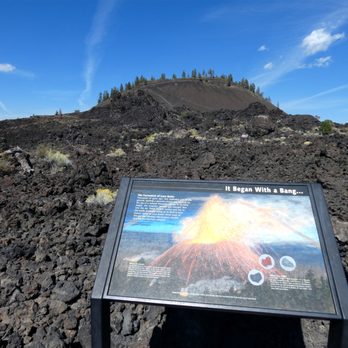 Lava Lands Visitor Center - Informative signs all over - Visitor Centers Near Me - Bend, Oregon Lava Lands Visitor Center - Informative signs all over - Visitor Centers Near Me - Bend, Oregon