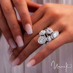 Kenny G & Company Fine Jewelers
