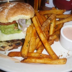 Lazy Dog Restaurant & Bar - California Burger + Chili fries