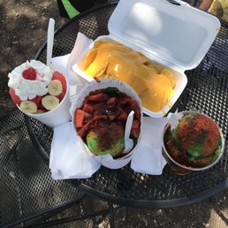 Strawberry Banana Delight | Cucumberlimedilly | Cucumberlimenada | Nachos  Picked up these yummy refreshments!