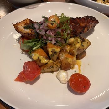 Limón - Octopus with potatoes - Peruvian Near Me - Mountain View, California Limón - Octopus with potatoes - Peruvian Near Me - Mountain View, California