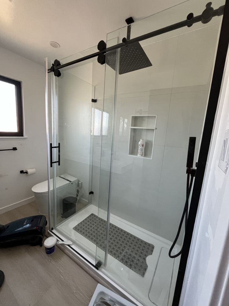 Slide of Fix it Now Construction