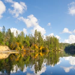 Sherri Vandervort - Hometown Realty - Lake Madrone