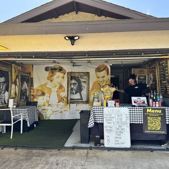 Burger Kook - Friendly owner - Burgers Near Me - Bonita, California Burger Kook - Friendly owner - Burgers Near Me - Bonita, California