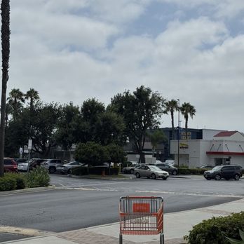 The Plant - Shopping Centers Near Me - Los Angeles, California The Plant - Shopping Centers Near Me - Los Angeles, California